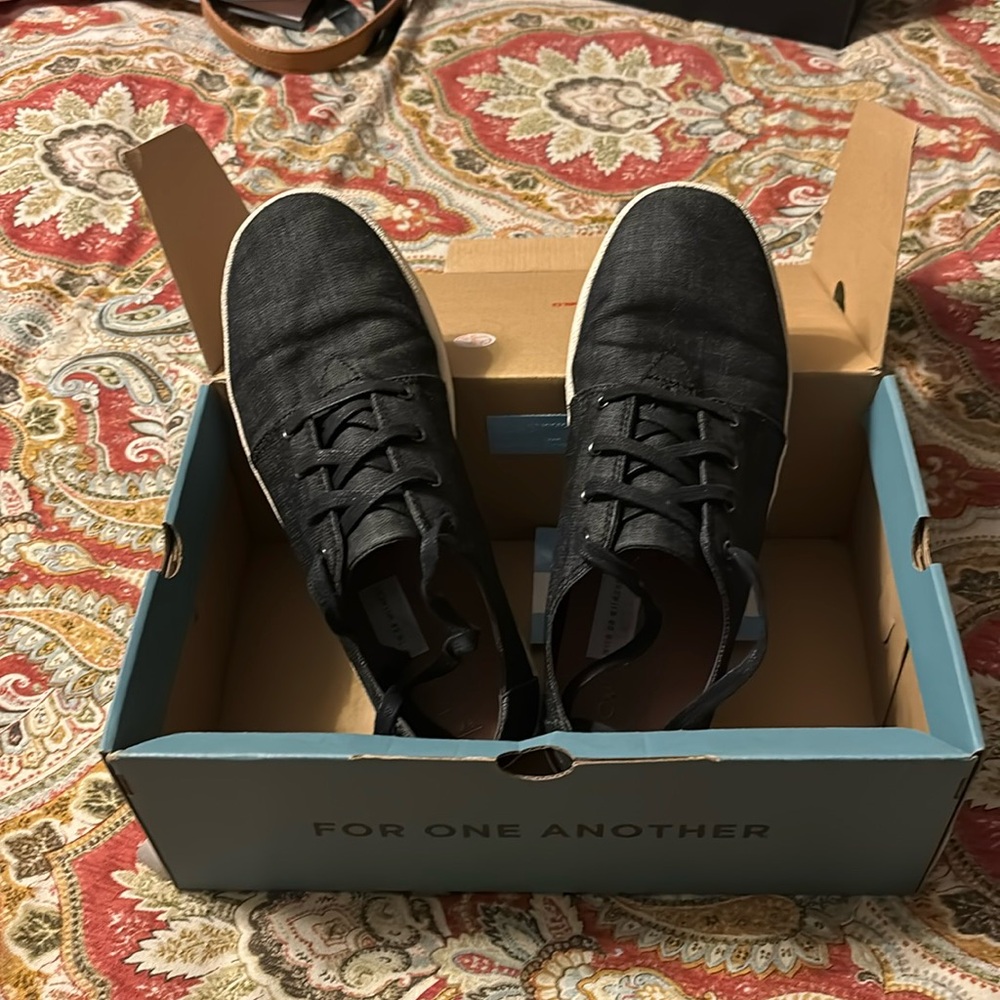 Toms Payton sneaker men’s size L